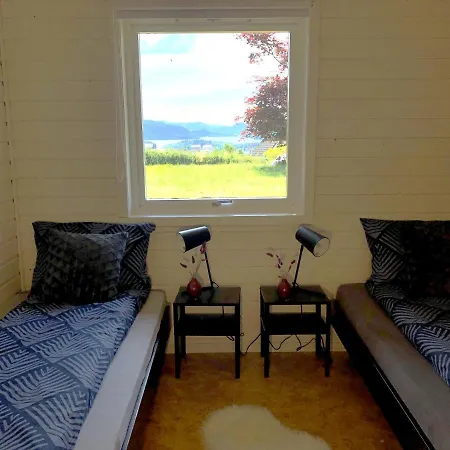 Cozy Landscape House, Near Pulpit Rock Apartamento