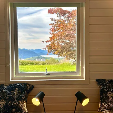 Cozy Landscape House, Near Pulpit Rock Jørpeland