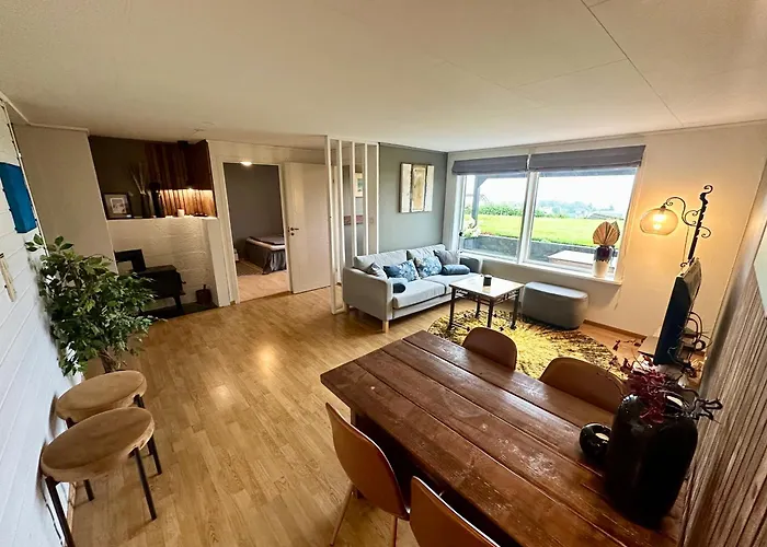Cozy Landscape House, Near Pulpit Rock Apartman